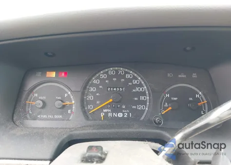 1997 Ford Crown Victoria Lx from USA, damaged, VIN 2FALP74W1VX177655